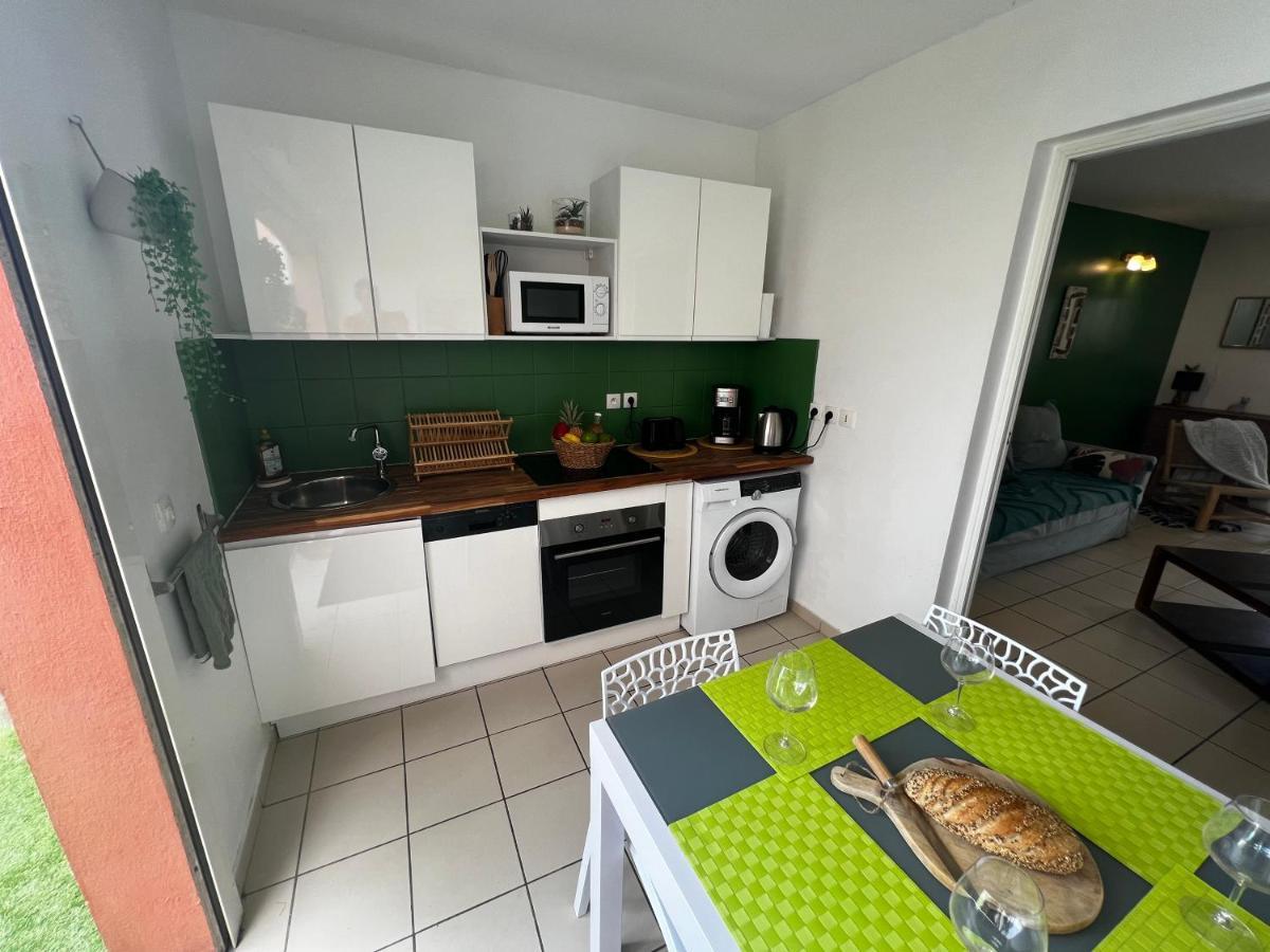 Marina Et Piscine 4-5 Pers * Saint-Francois (Grande-Terre)